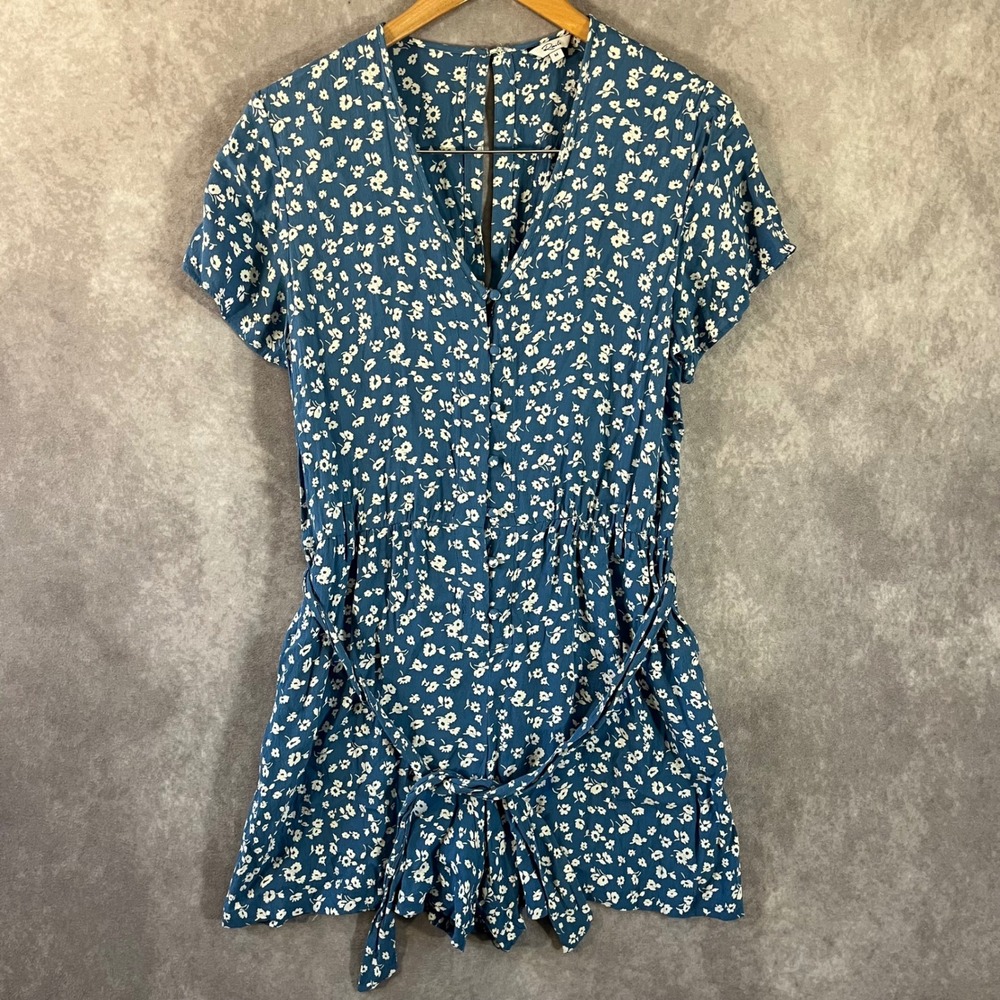 Rails Floral Romper Womens Medium Blue White Button Front Tie Waist Short Sleeve